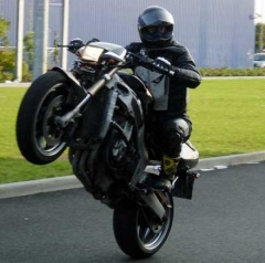 Мотоциклисты, будьте бдительны!