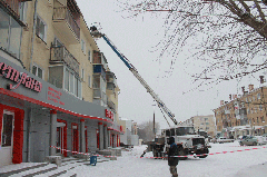 Берегитесь снега с крыш